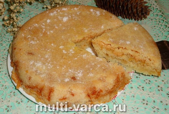Пиріг «Три склянки» з яблуками в мультиварці
