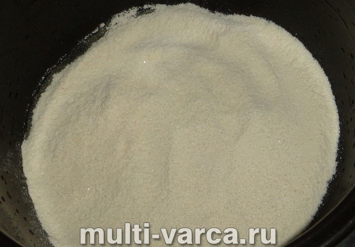 Пиріг «Три склянки» з яблуками в мультиварці