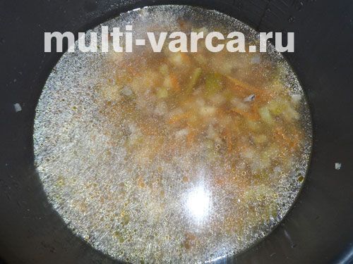 Пісний грибний розсольник у мультиварці