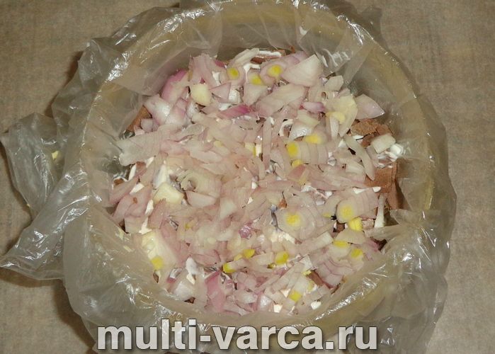 Салат із серцем і цибулею
