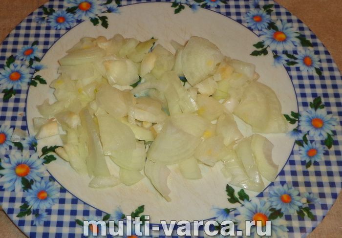 Салат з індичкою та сиром