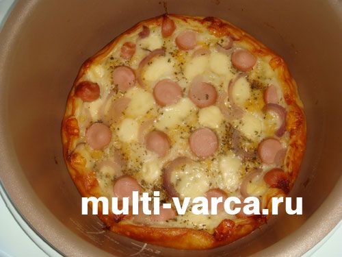 Швидка піца на кефірі в мультиварці