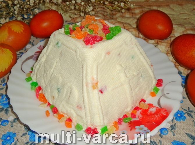 Сирна паска з цукатами