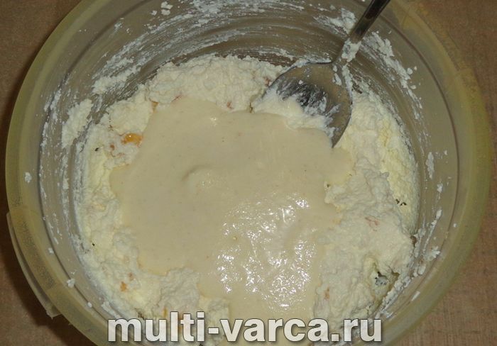 Сирна запіканка з бананами в мультиварці