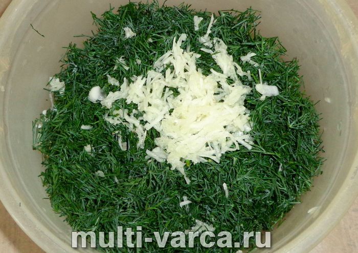 Соус із кропу та часнику на зиму