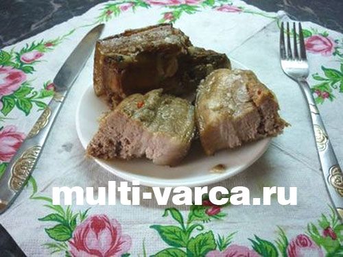 Свиняча грудинка в мультиварці