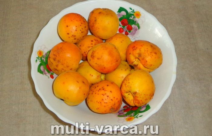 Варення з абрикосів із лимоном