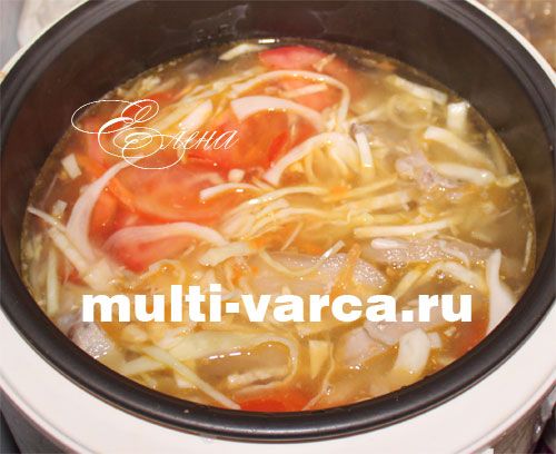 Борщ зі свинячими реберцями