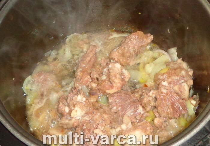 Булгур із тушонкою в мультиварці