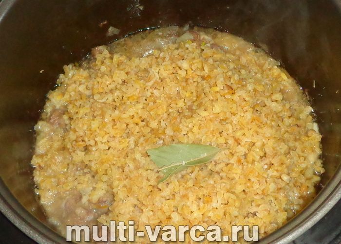 Булгур із тушонкою в мультиварці