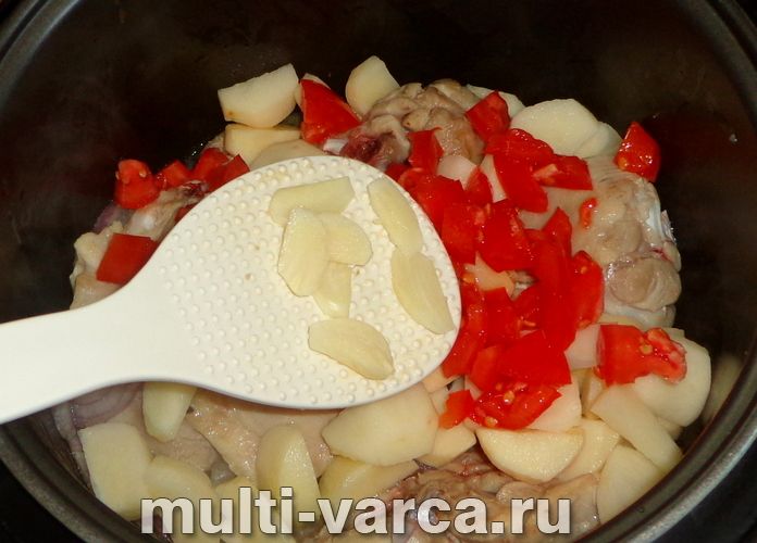 Чахохбілі з картоплею в мультиварці