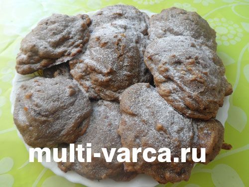 Домашнє печиво із сухофруктами в мультиварці