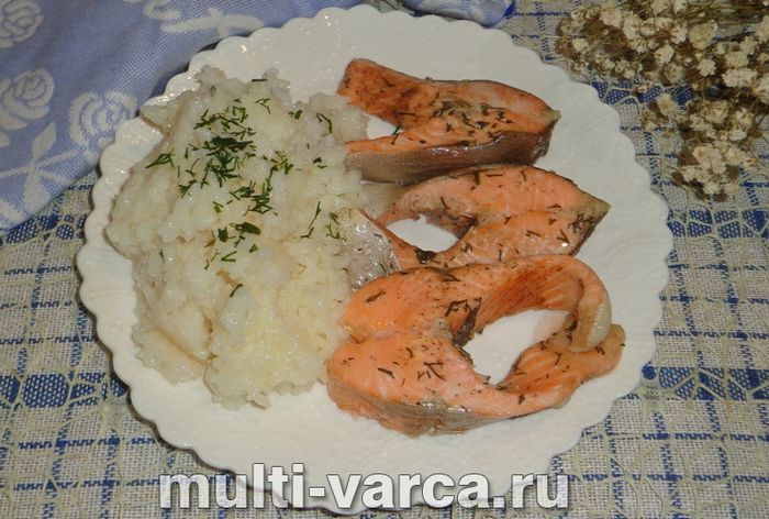 Форель із рисом у мультиварці