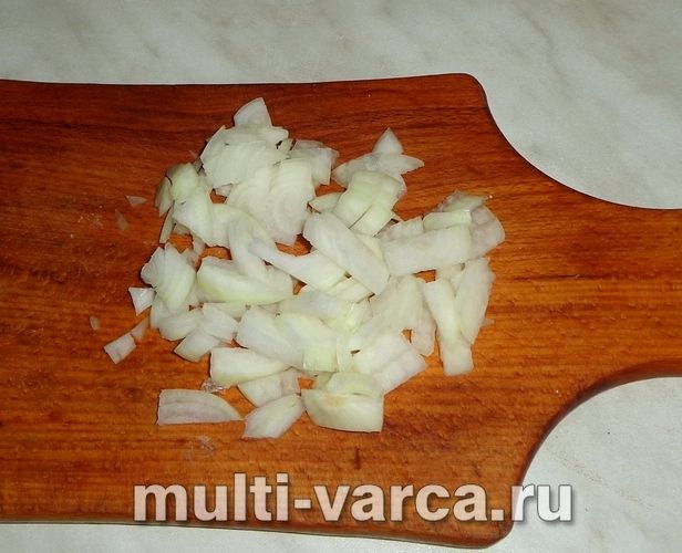 Грибний суп із перловкою в мультиварці