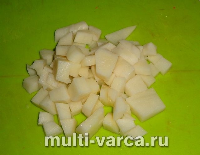 Грибний суп із перловкою в мультиварці