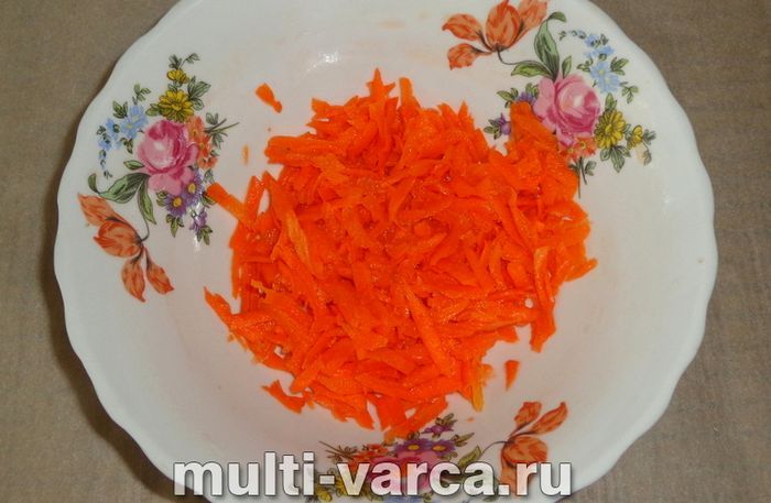 Індичка з баклажанами в мультиварці