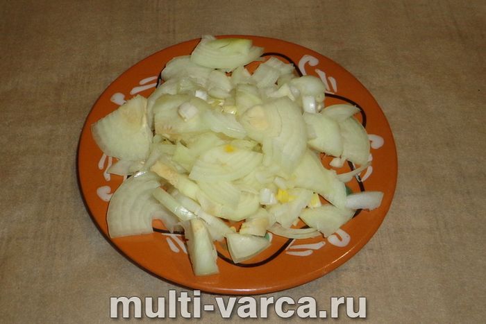 Індичка з грибами та картоплею в мультиварці