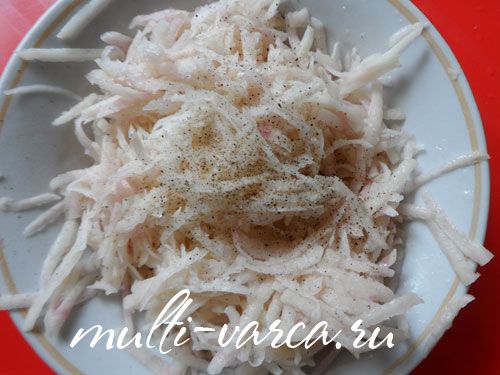 Картопляний паровий рулет у мультиварці
