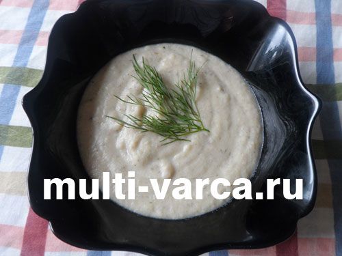 Картопляний суп-пюре з грибами та молоком у мультиварці