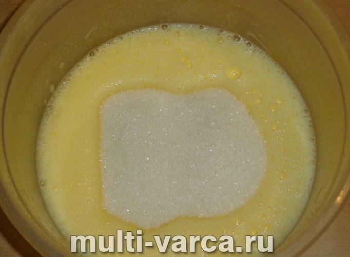 Кекс із шоколадом у мультиварці