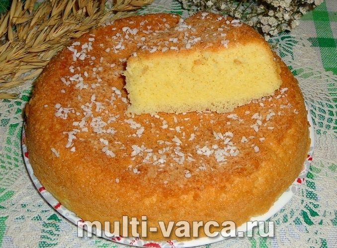 Кокосовий бісквіт у мультиварці