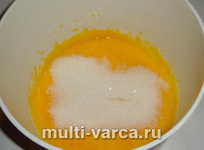 Кокосовий бісквіт у мультиварці