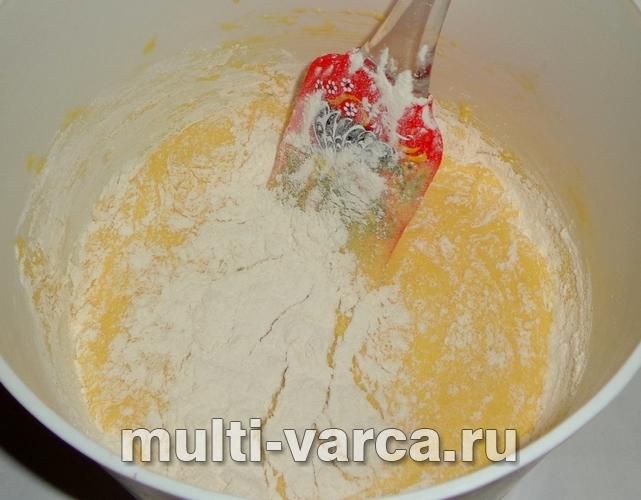 Кокосовий бісквіт у мультиварці