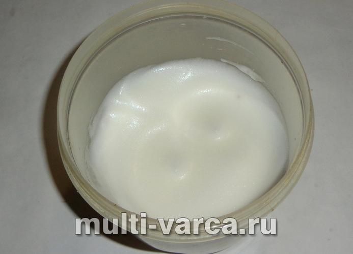 Кокосовий бісквіт у мультиварці