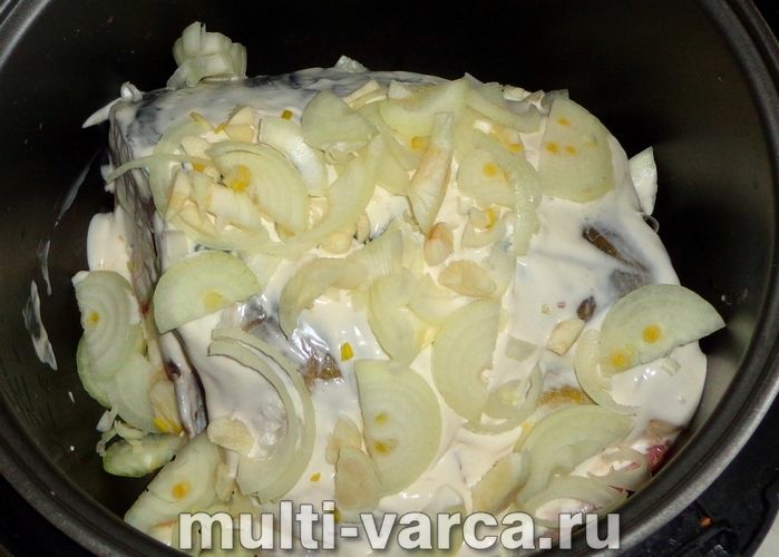 Короп, запечений у мультиварці