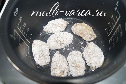Котлети зі скумбрії в мультиварці