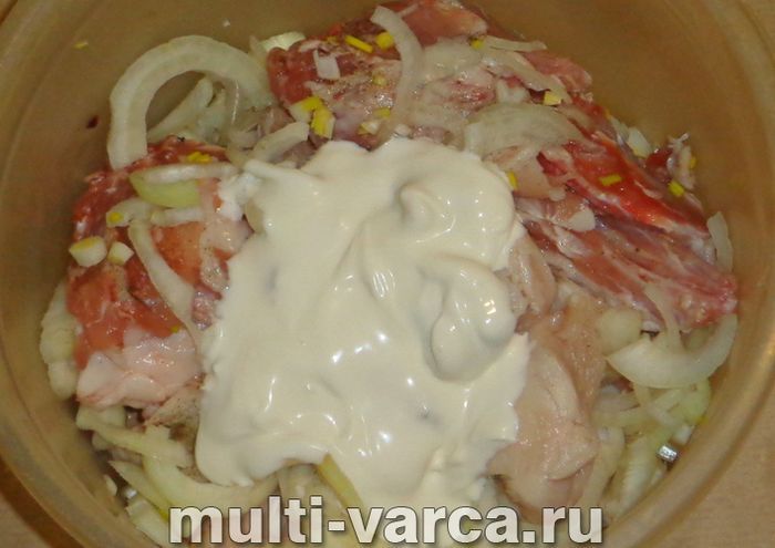 Кролик із цибулею