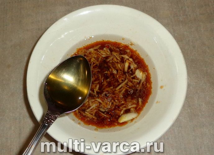 Курка в медово-соєвому соусі в мультиварці