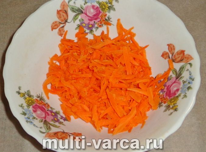 Макарони з курячою грудкою в мультиварці