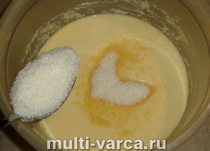 Манник на ряжанці в мультиварці