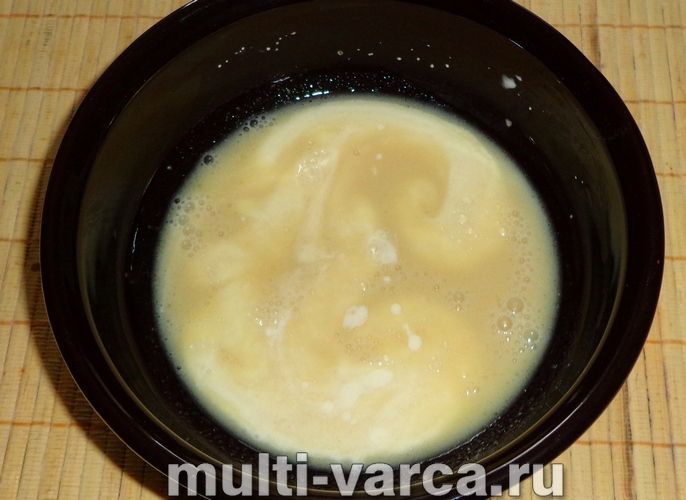 Паска на вершках у мультиварці