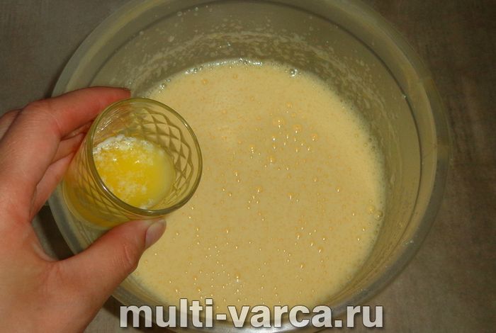 Пиріг із полуницею в мультиварці