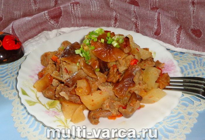 Рагу з грибами в мультиварці