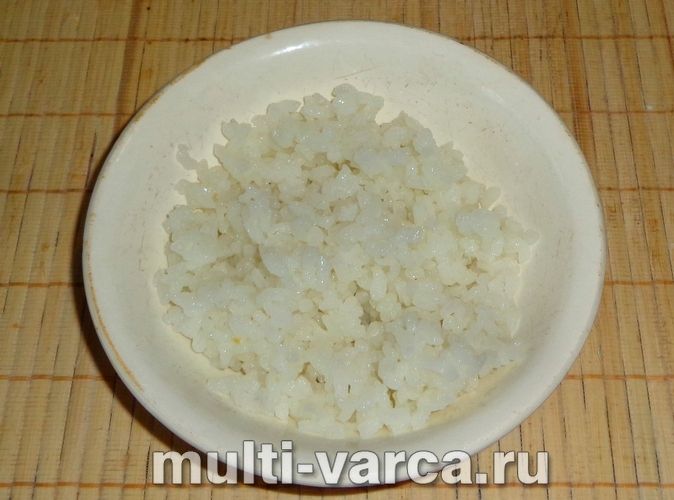Салат із рисом і м