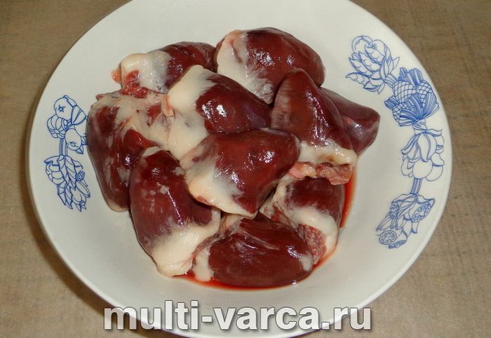 Серце індички з картоплею в мультиварці