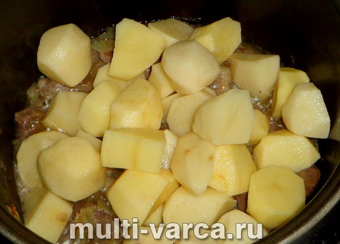 Серце індички з картоплею в мультиварці