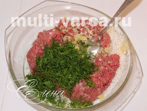 Смачні фаршировані перці з рисом, фаршем і овочами