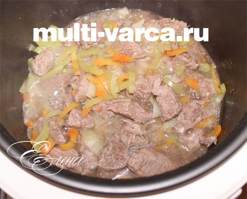 Сочевиця з м'ясом у мультиварці