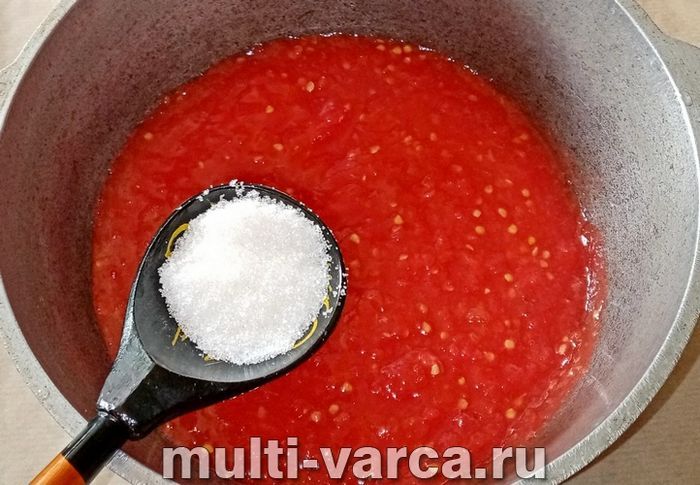 Томатний соус із базиліком