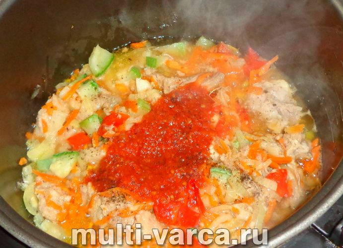 Тушонка з овочами в мультиварці
