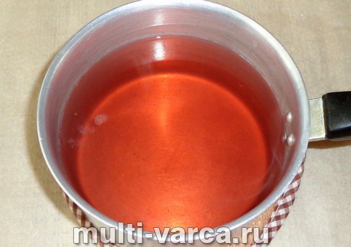 Вишневий компот із полуницею на зиму