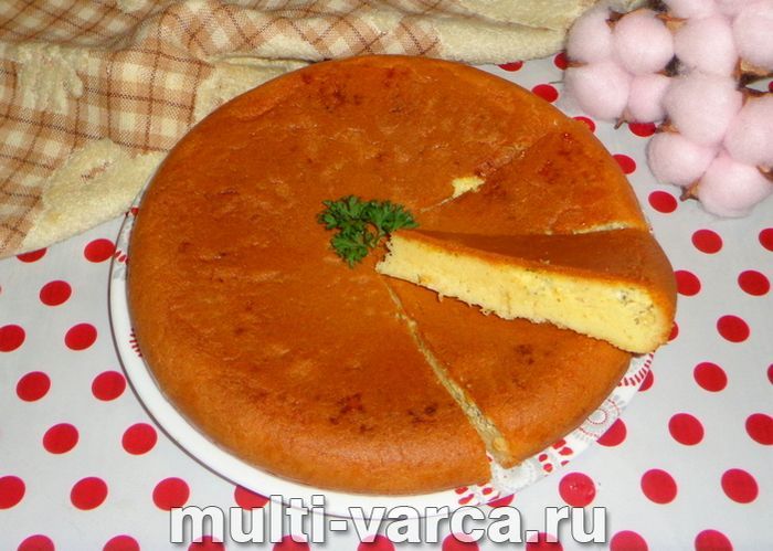 Заливний пиріг із сиром у мультиварці