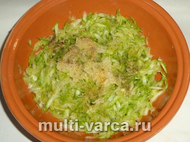 Запіканка з кабачків із помідорами