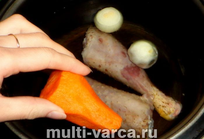 Бульйон із курки в мультиварці