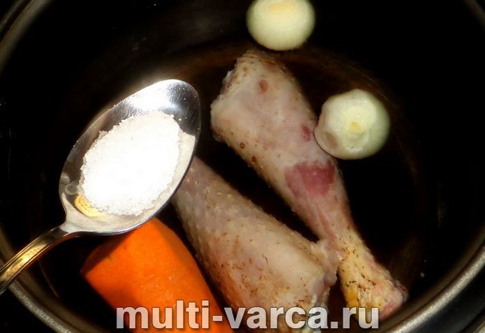 Бульйон із курки в мультиварці