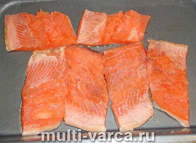 Форель у духовці з сиром